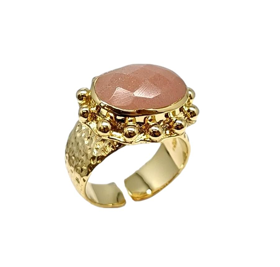 Pauline - Peach Moonstone